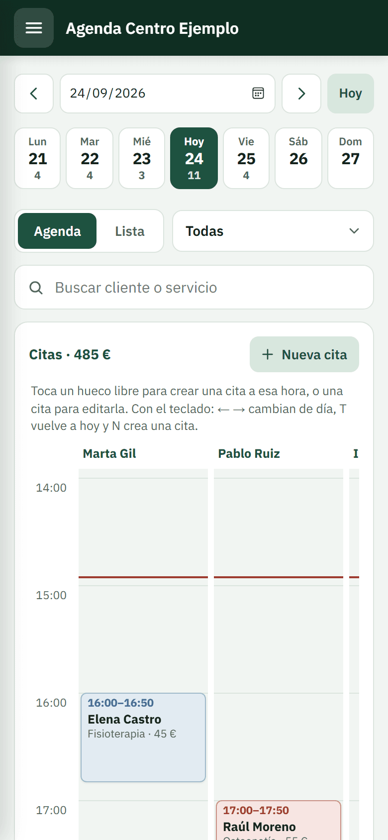 Agenda del día en Rescatta. Pantalla real de Rescatta con un centro y clientes de ejemplo.